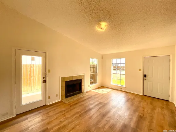 $999 | 5619 Lochmoor, San Antonio, TX 78244