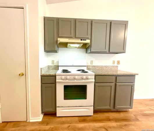 $999 | 5619 Lochmoor, San Antonio, TX 78244