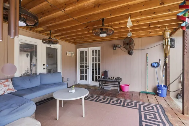 $299,000 | 2528 Live Oak Street, Ingleside, TX 78362