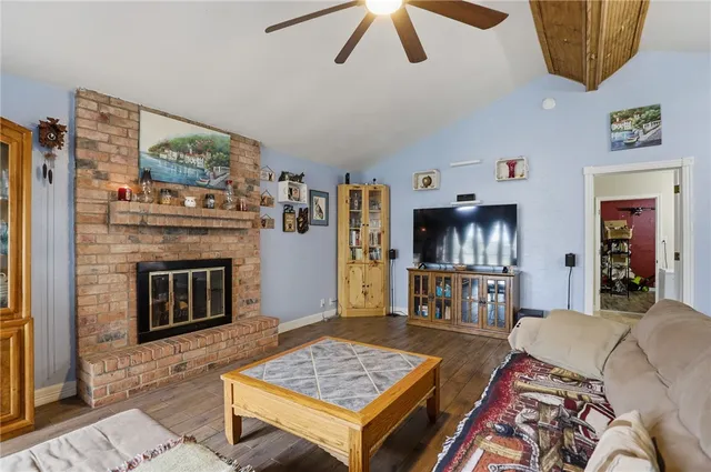 $299,000 | 2528 Live Oak Street, Ingleside, TX 78362