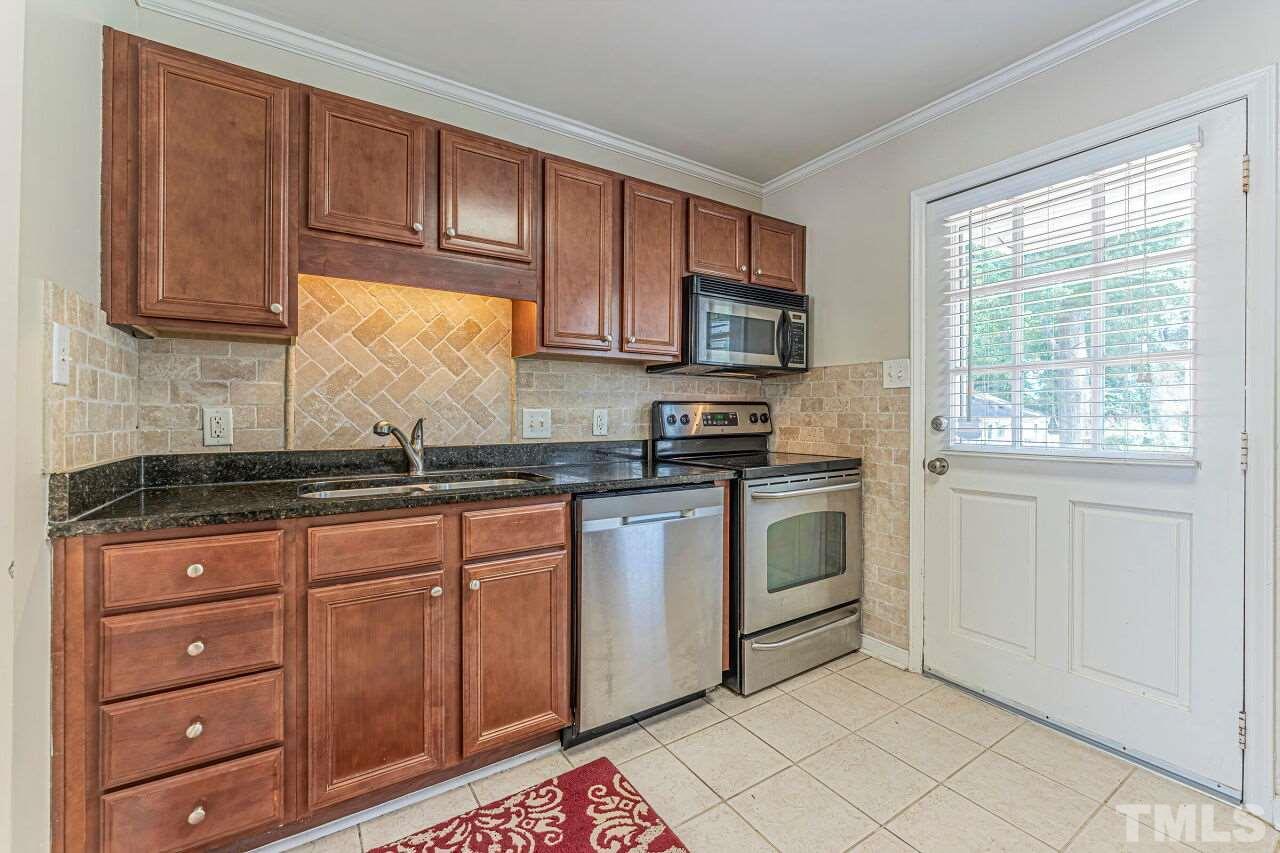 2302 Bernard Street, Unit 2302 Raleigh, NC 27608 - Photo 7 of 26