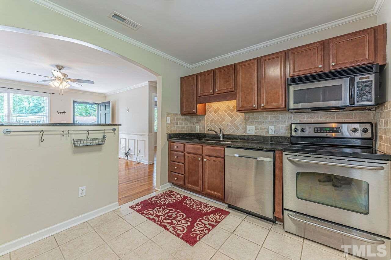 2302 Bernard Street, Unit 2302 Raleigh, NC 27608 - Photo 9 of 26