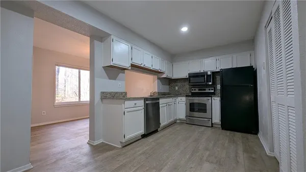 $159,990 | 221 Seasons Parkway, Norcross, GA 30093