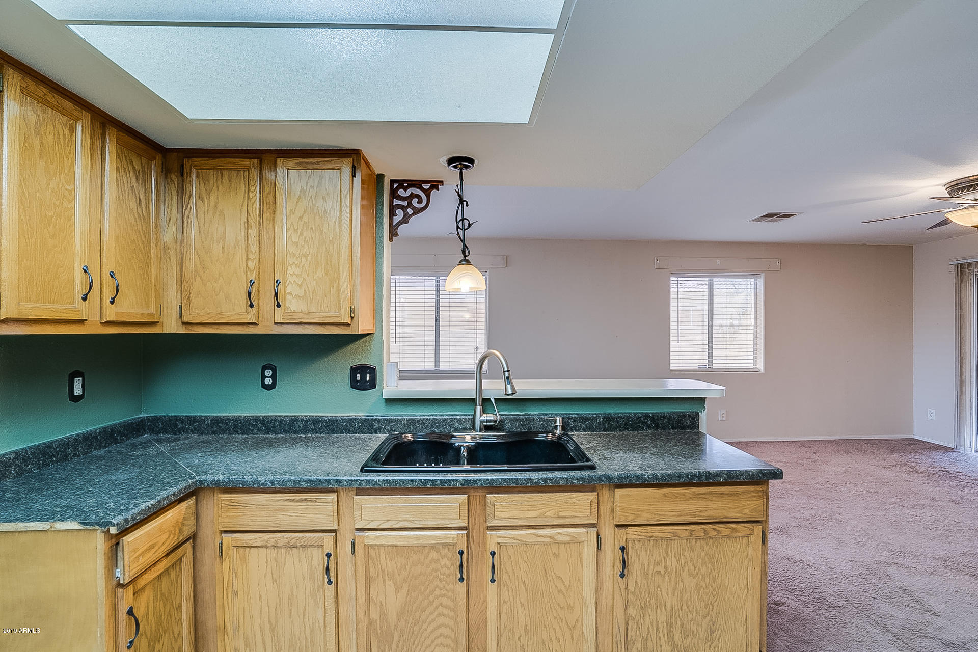 195 South Picacho Heights Road Eloy, AZ 85131 - Photo 20 of 42 Kitchen