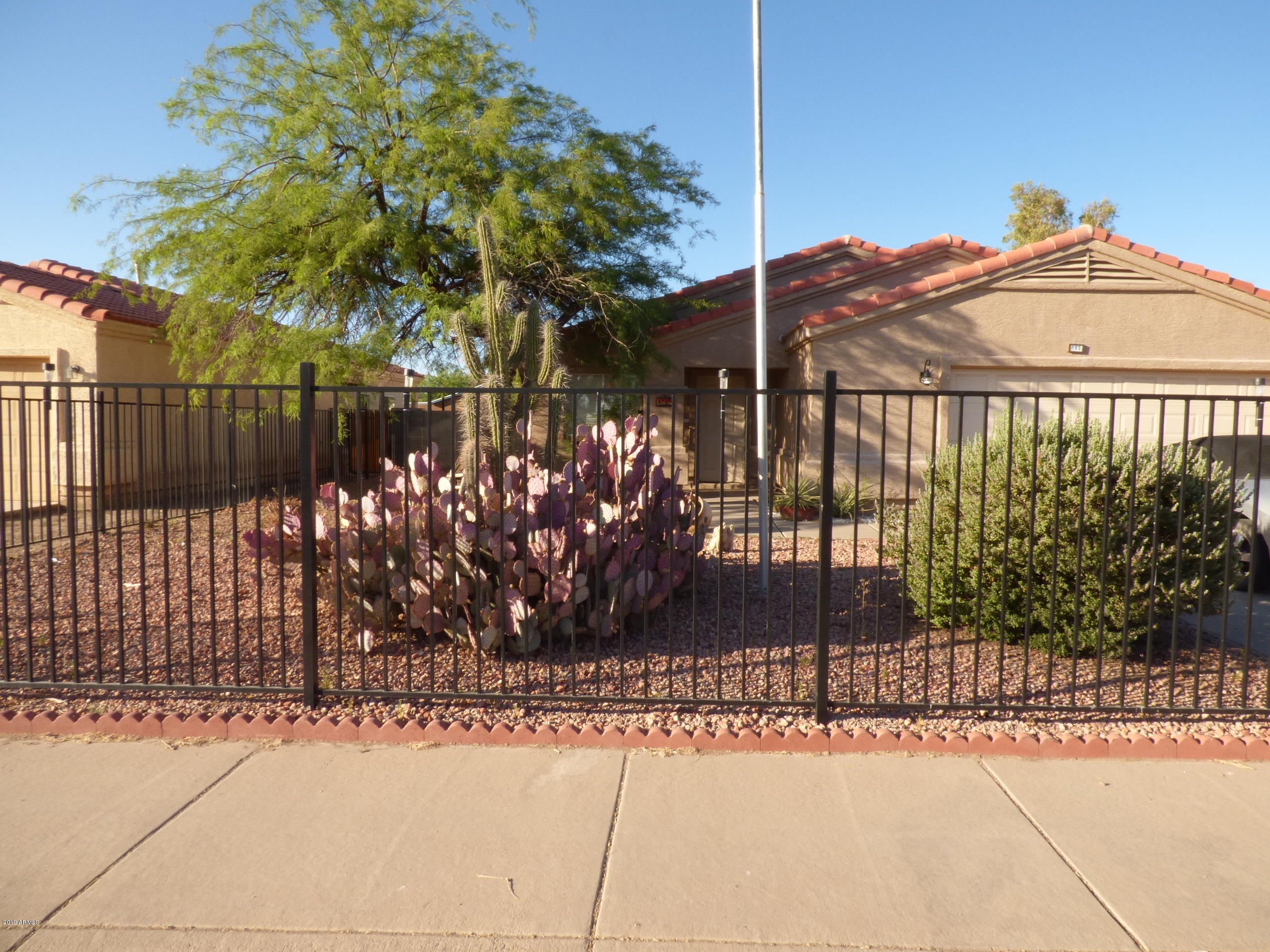 195 South Picacho Heights Road Eloy, AZ 85131 - Photo 5 of 42 Fenced Lot
