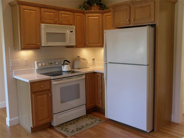 24 James Millen Road North Reading, MA 01864 - Photo 9 of 30 Gallery Image 9