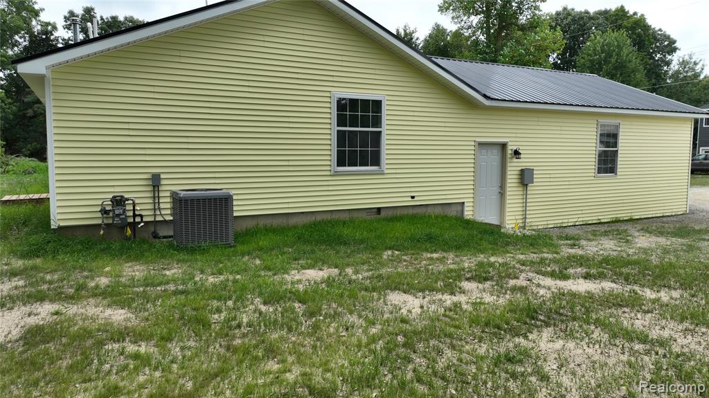 4071 South Mill Road Dryden, MI 48428 - Photo 37 of 37 Gallery Image 37