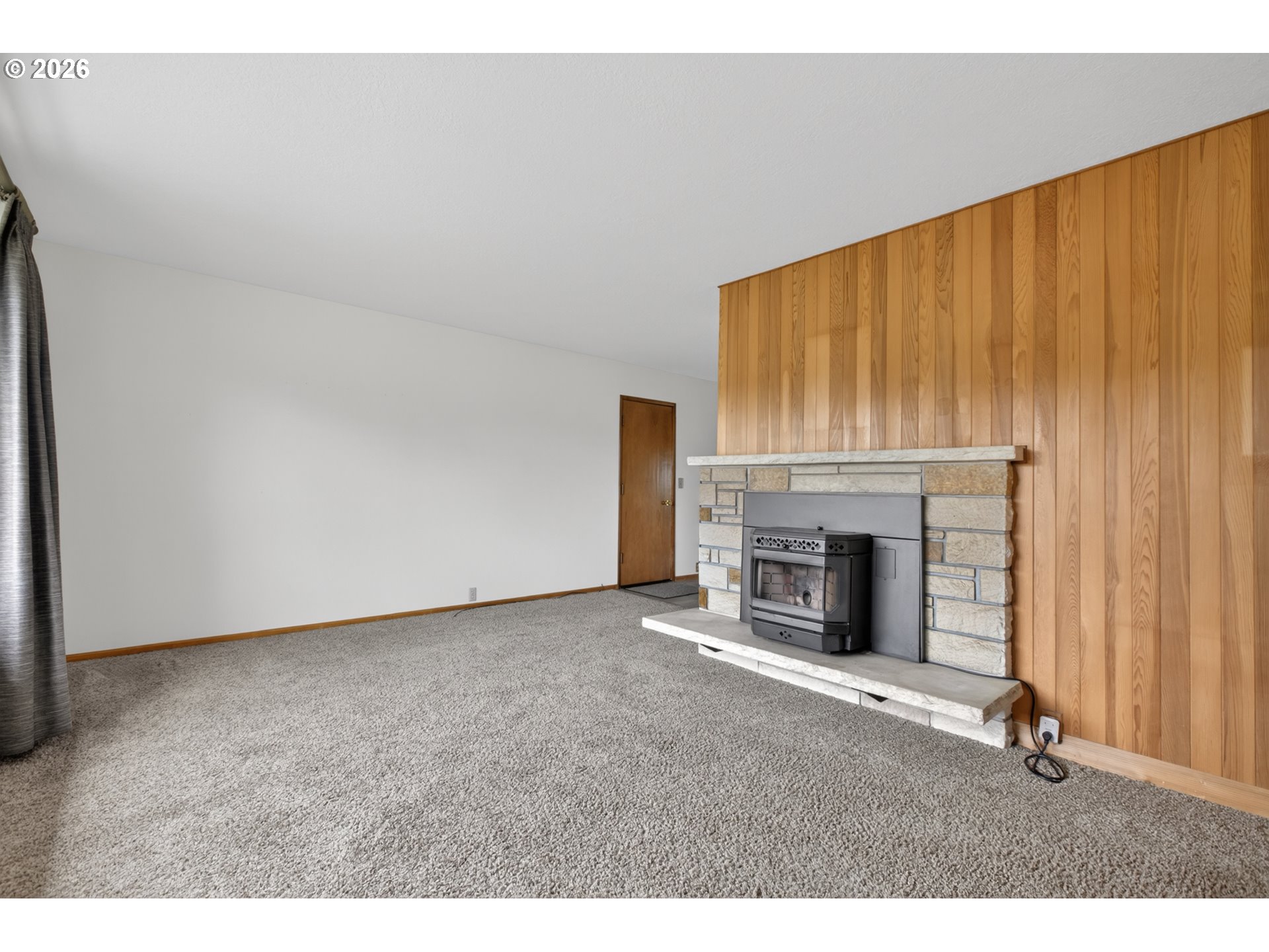 1731 Southeast Henkle Road Corbett, OR 97019 - Photo 10 of 48