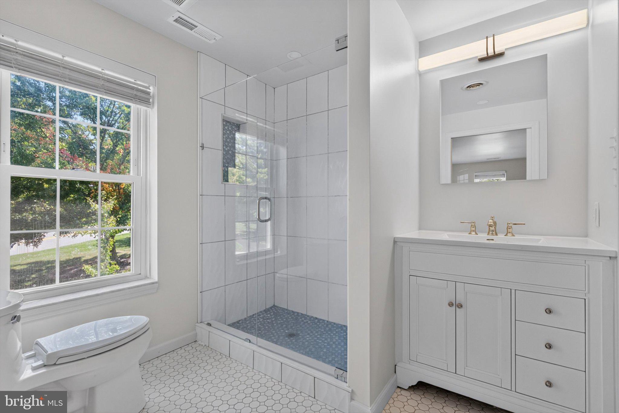 1000 Country Club Road, Unit A2 York, PA 17403 - Photo 19 of 22 Gallery Image 19