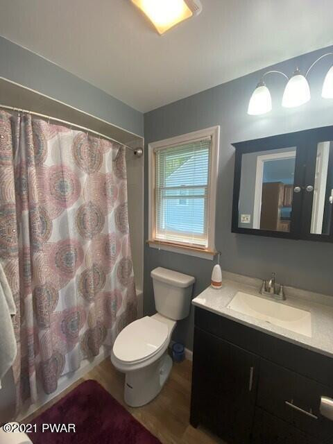 18 Power Line Road Scott Township, PA 18433 - Photo 10 of 33 Bathroom 1
