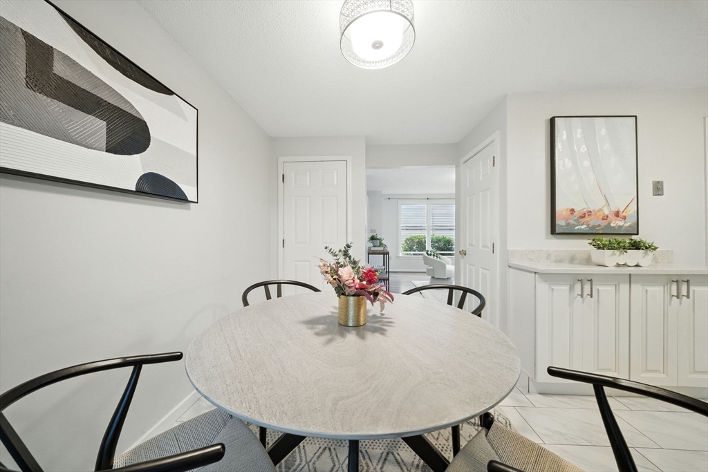 10 Groton Road, Unit C1 Westford, MA 01886 - Photo 16 of 36