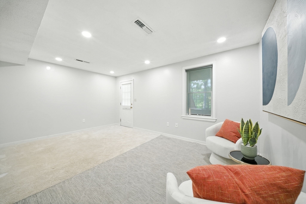 10 Groton Road, Unit C1 Westford, MA 01886 - Photo 30 of 36