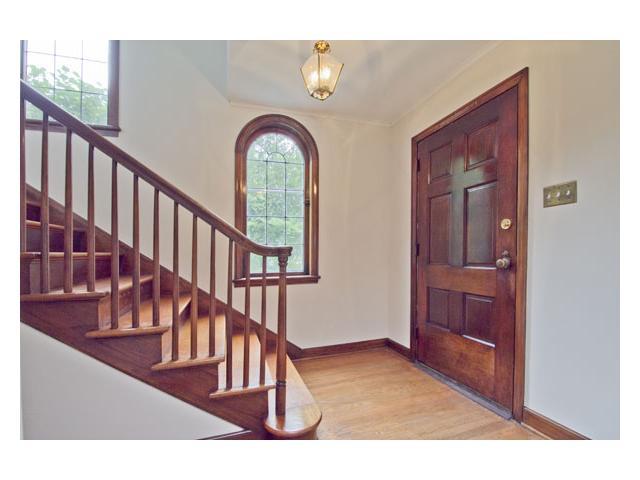 1135 Kingslea Road Columbus, OH 43209 - Photo 2 of 22 Gallery Image 2