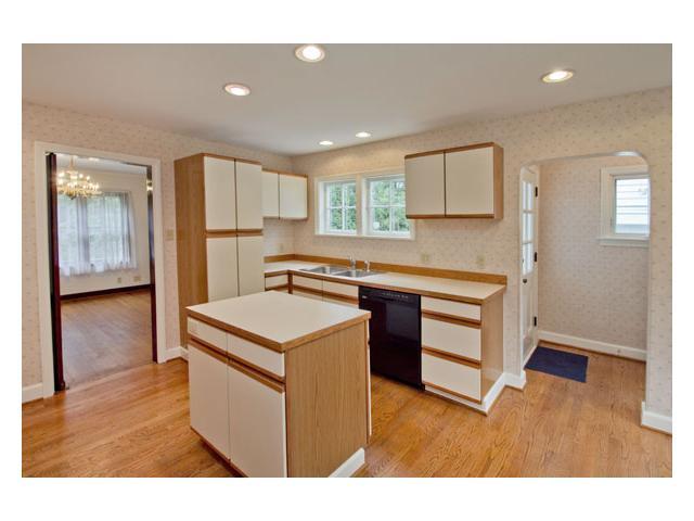 1135 Kingslea Road Columbus, OH 43209 - Photo 8 of 22 Gallery Image 8