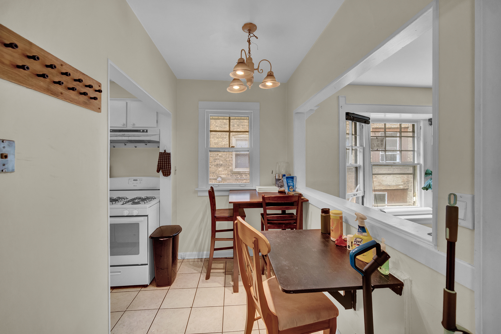 2303 Ridge Avenue Evanston, IL 60201 - Photo 15 of 19