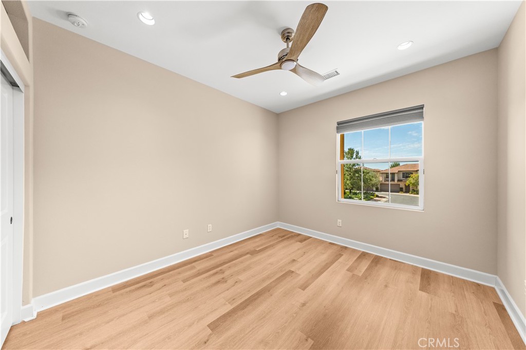 189 Rodeo Irvine, CA 92602 - Photo 26 of 42