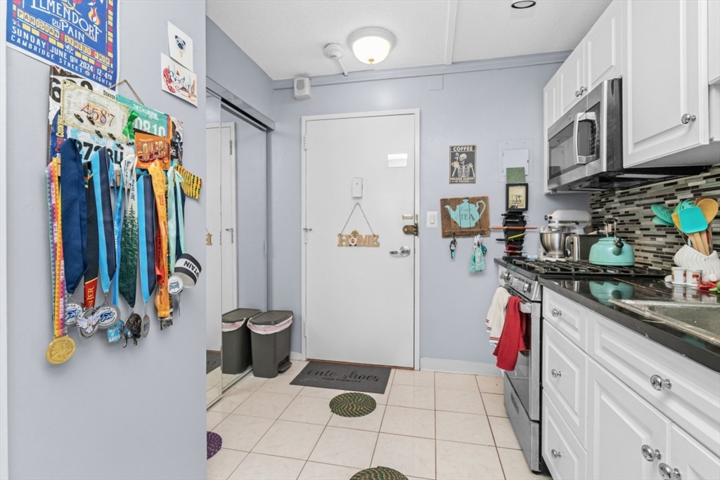 44 Washington Street, Unit 1113 Brookline, MA 02445 - Photo 10 of 28