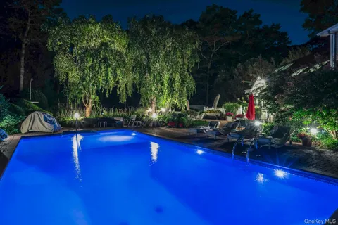 $1,900,000 | 35 Longwood Drive, South Huntington, NY 11746