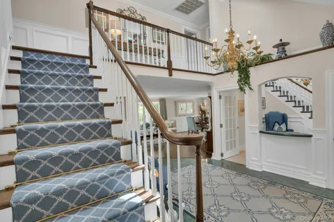 $1,900,000 | 35 Longwood Drive, South Huntington, NY 11746