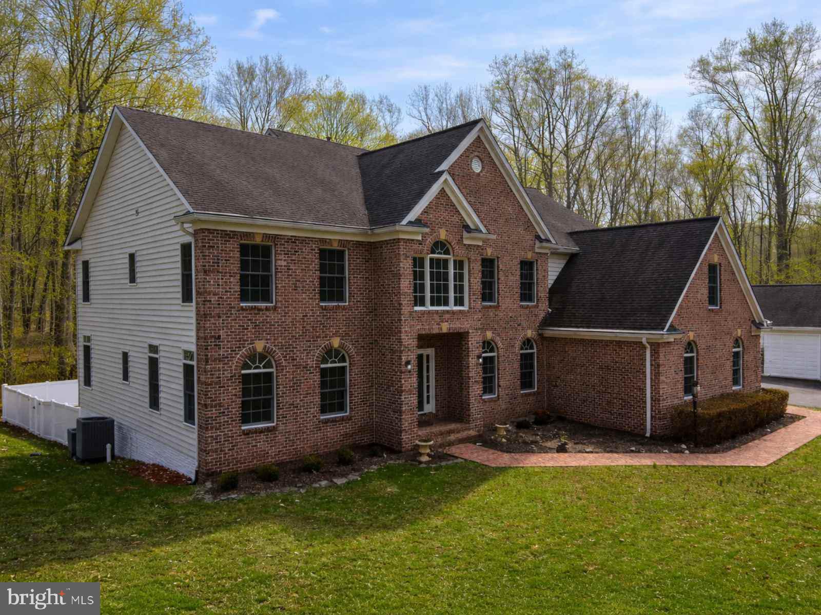 9401 Keyser Road Nokesville, VA 20181 - Photo 5 of 8 a view of a house with a yard