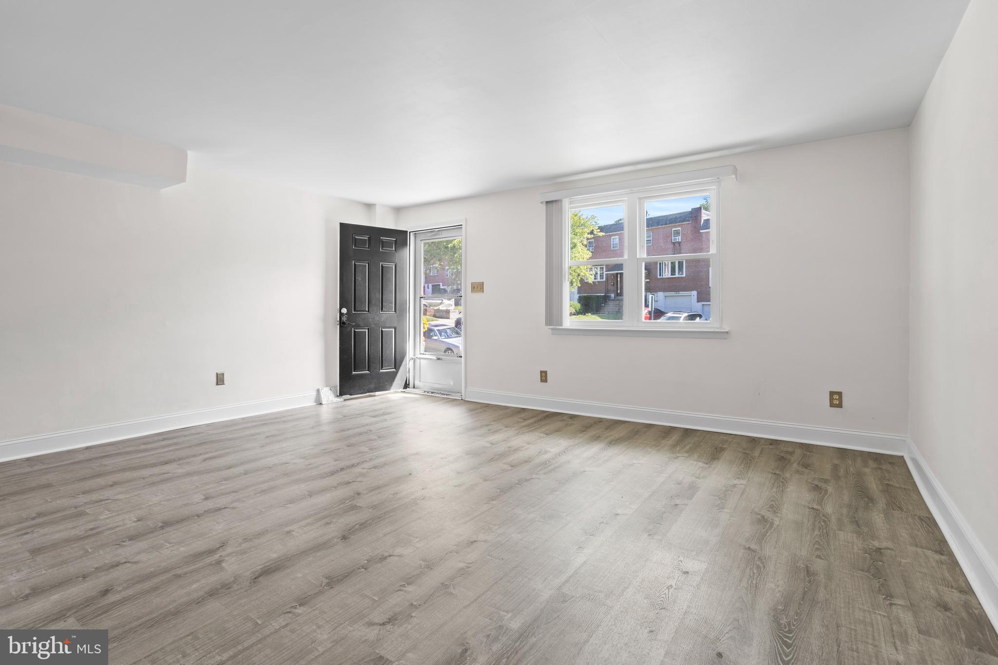 1434 Powell Road Brookhaven, PA 19015 - Photo 6 of 30