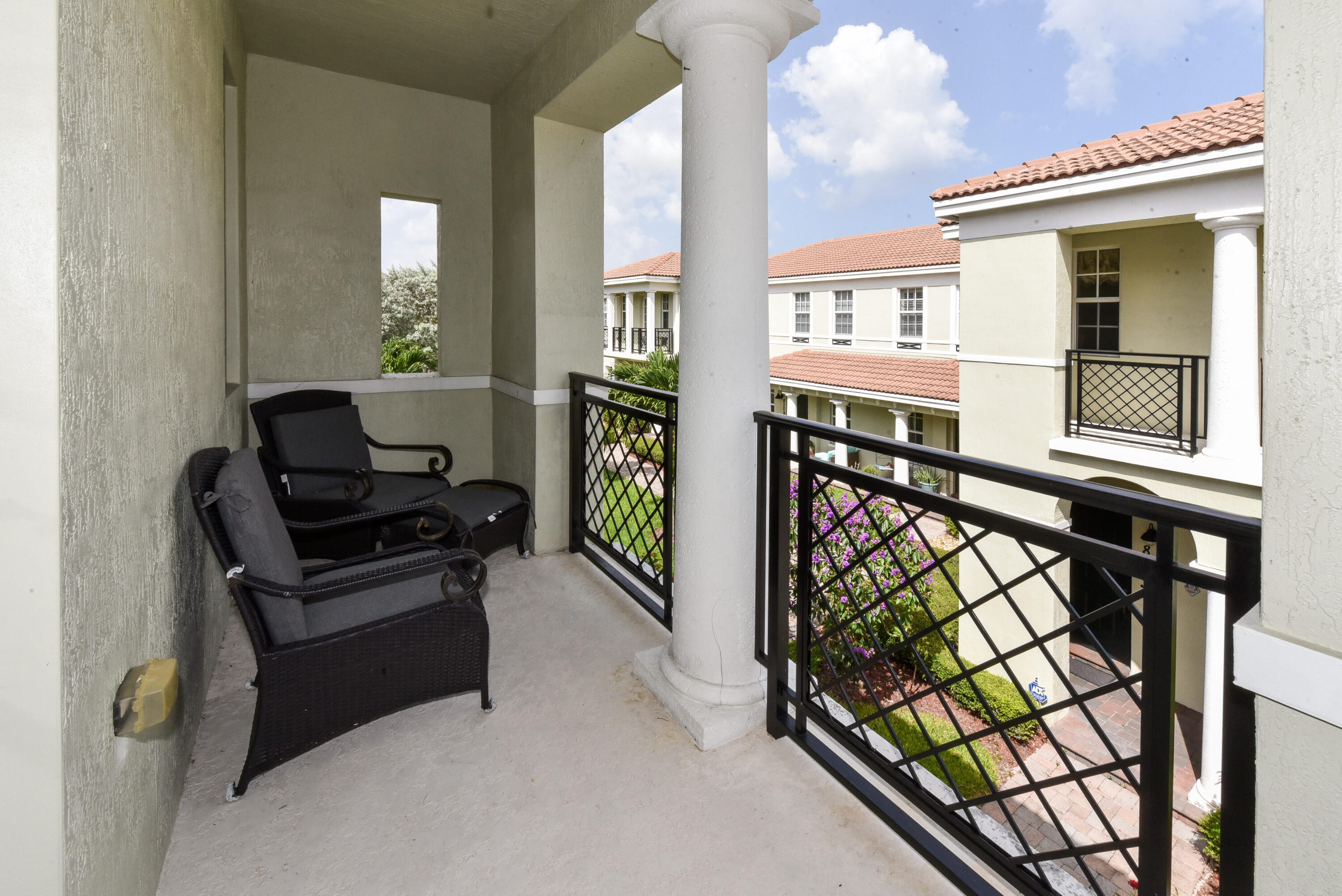 8302 Northwest 8th Terrace Boca Raton, FL 33487 - Photo 23 of 34 8302 NW 8th Terrace Boca Raton-print-026