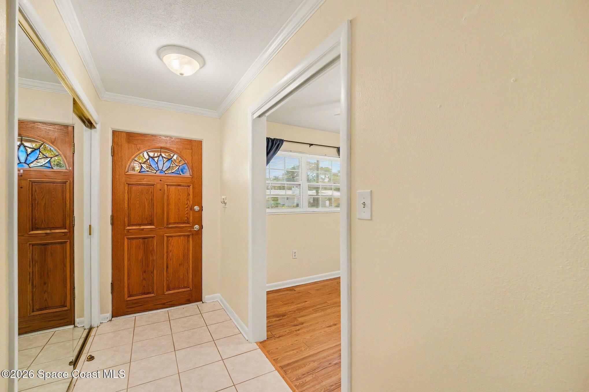 3075 Ellis Drive Melbourne, FL 32904 - Photo 5 of 30 004_file_7077