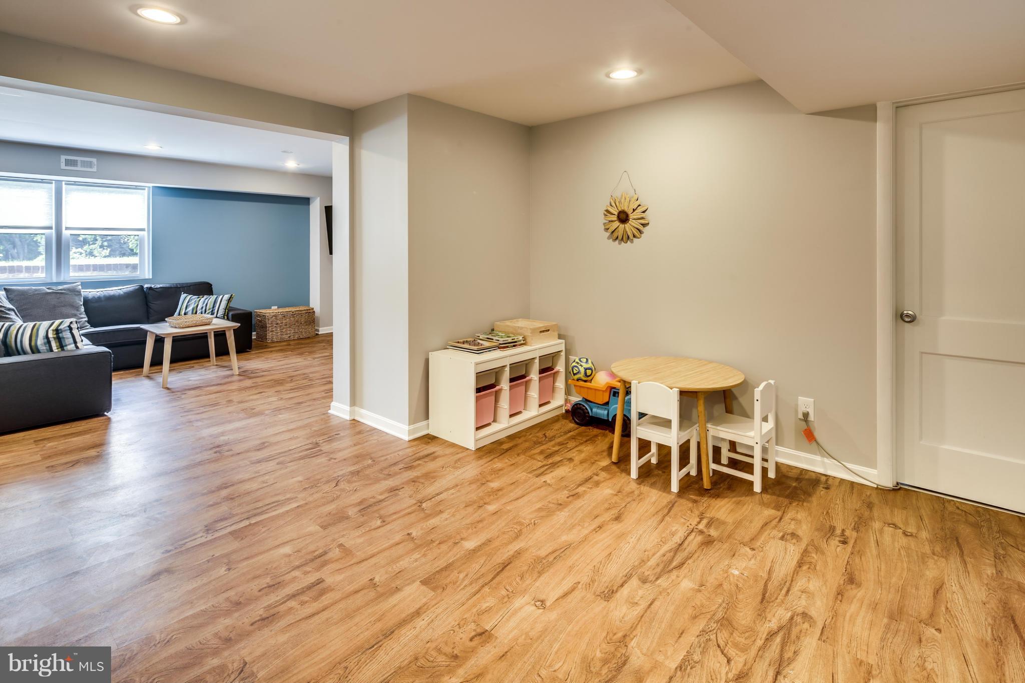 25715 Ridge Road Damascus, MD 20872 - Photo 22 of 27 Basement