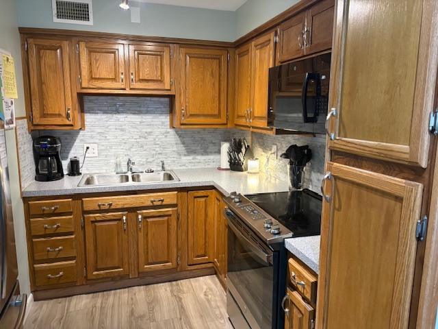 930 17th Street, Unit 14 Moline, IL 61265 - Photo 3 of 10