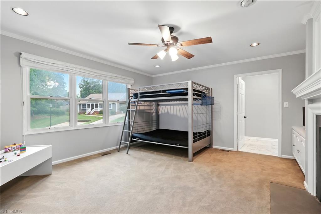 633 Huntington Drive High Point, NC 27262 - Photo 24 of 34