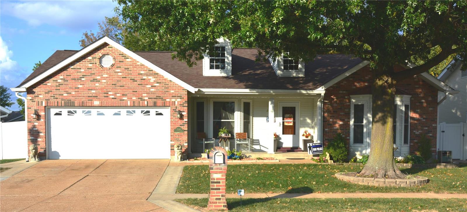 2540 England Town Road St. Louis, MO 63129 - Photo 2 of 53 Gallery Image 2
