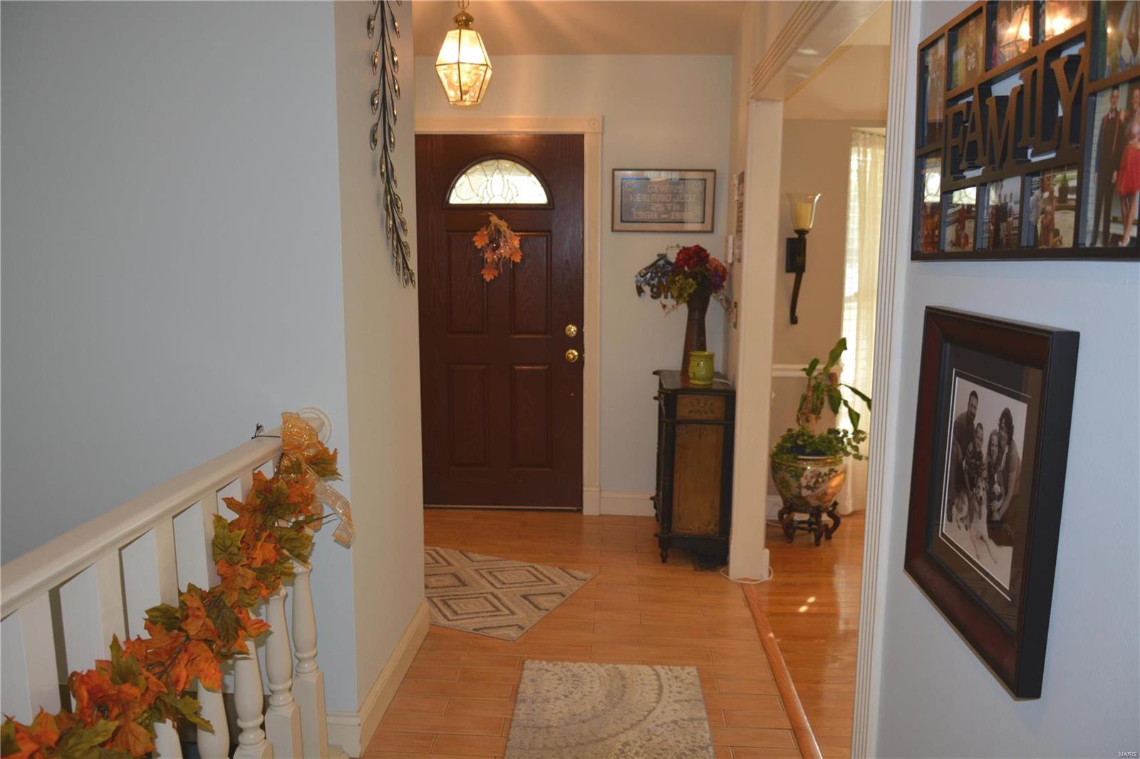 2540 England Town Road St. Louis, MO 63129 - Photo 13 of 53 Gallery Image 13