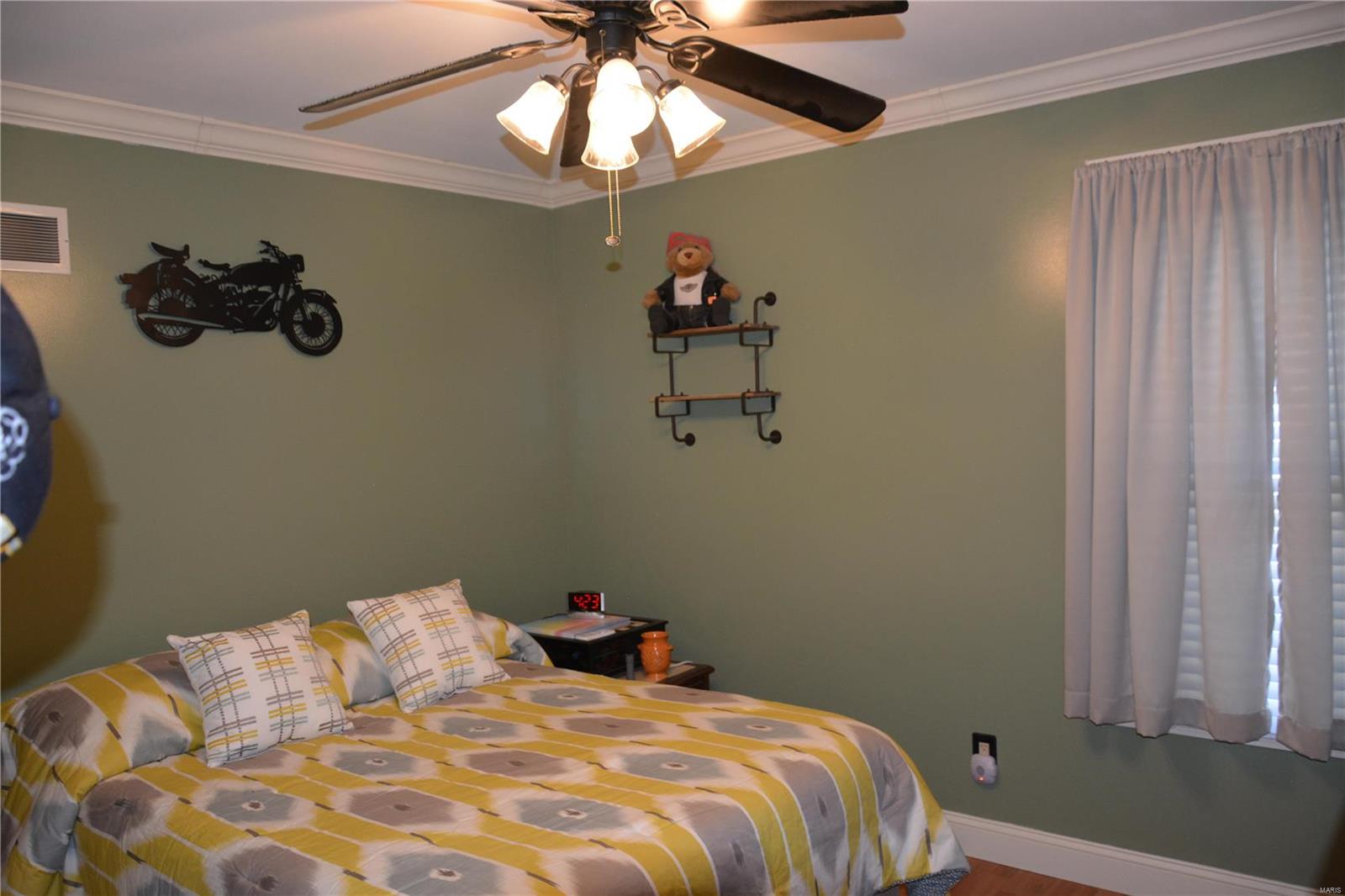 2540 England Town Road St. Louis, MO 63129 - Photo 24 of 53 Gallery Image 24