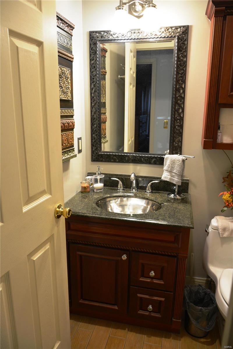 2540 England Town Road St. Louis, MO 63129 - Photo 26 of 53 Gallery Image 26