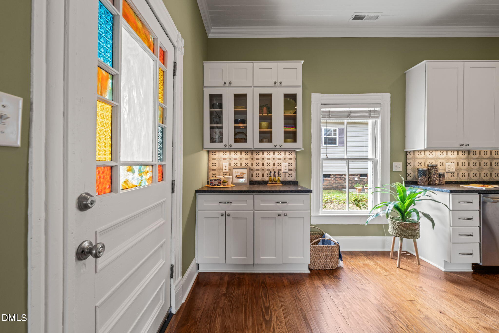 1007 North Roxboro Street Durham, NC 27701 - Photo 11 of 41 10 Entrance_Kit
