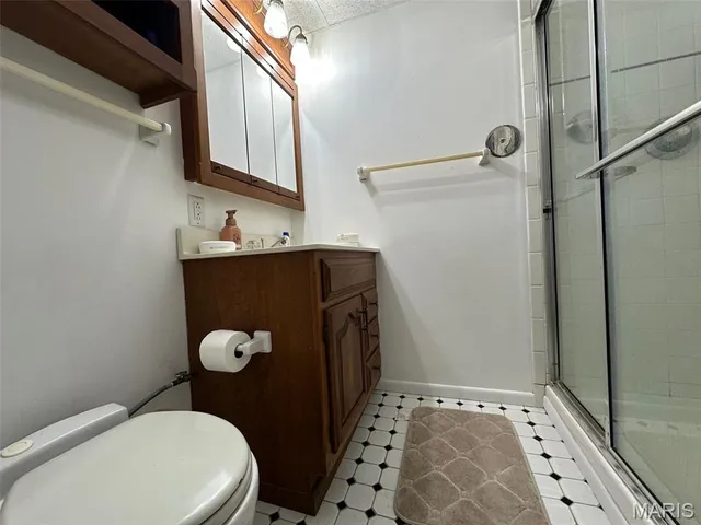 $265,000 | 801 Stamper Lane, Godfrey, IL 62035