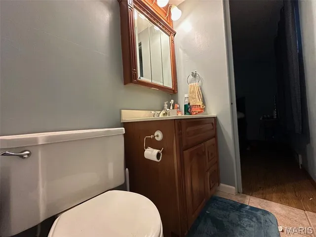 $265,000 | 801 Stamper Lane, Godfrey, IL 62035