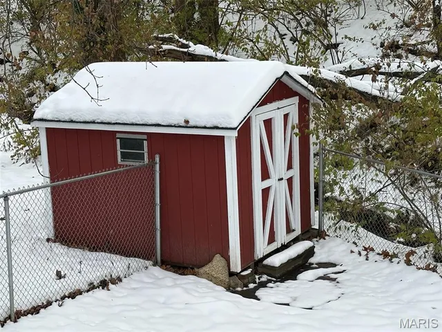 $265,000 | 801 Stamper Lane, Godfrey, IL 62035