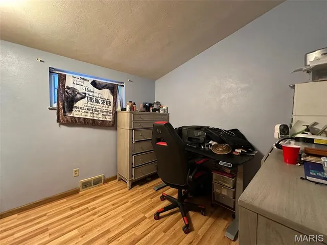 $265,000 | 801 Stamper Lane, Godfrey, IL 62035