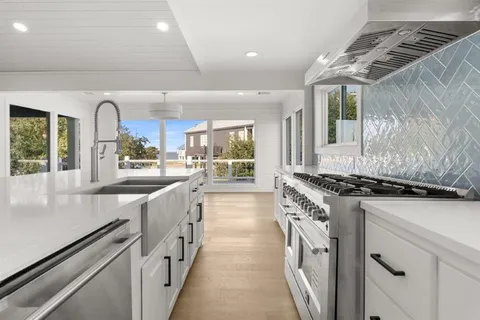 $639,000 | 131 Sandpiper Lane, Lake Charles, LA 70607