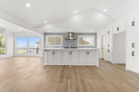 $639,000 | 131 Sandpiper Lane, Lake Charles, LA 70607