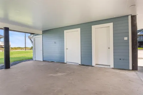 $639,000 | 131 Sandpiper Lane, Lake Charles, LA 70607