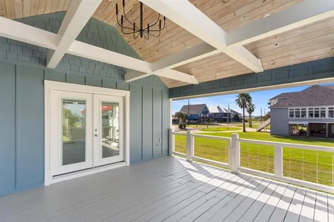 $639,000 | 131 Sandpiper Lane, Lake Charles, LA 70607