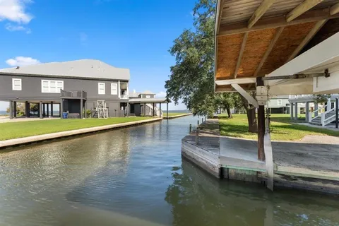 $639,000 | 131 Sandpiper Lane, Lake Charles, LA 70607