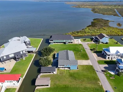 $639,000 | 131 Sandpiper Lane, Lake Charles, LA 70607