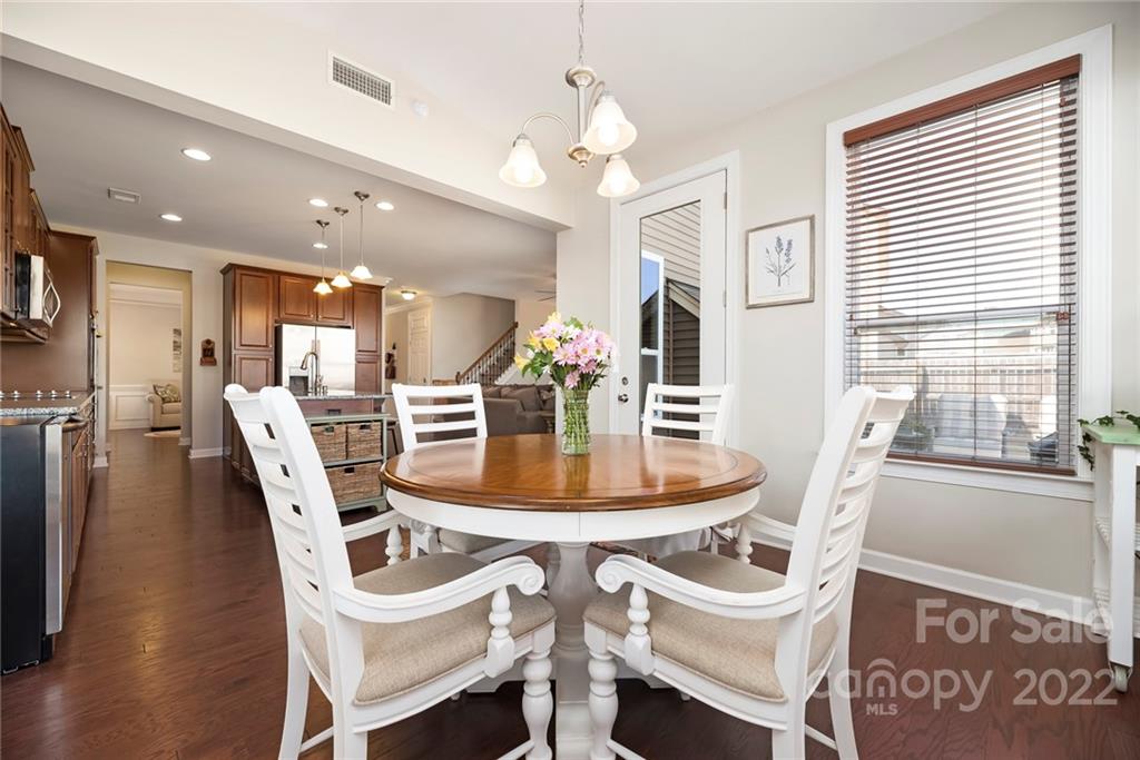 4212 Hubbard Road, Unit 72 Charlotte, NC 28269 - Photo 17 of 45 Gallery Image 17