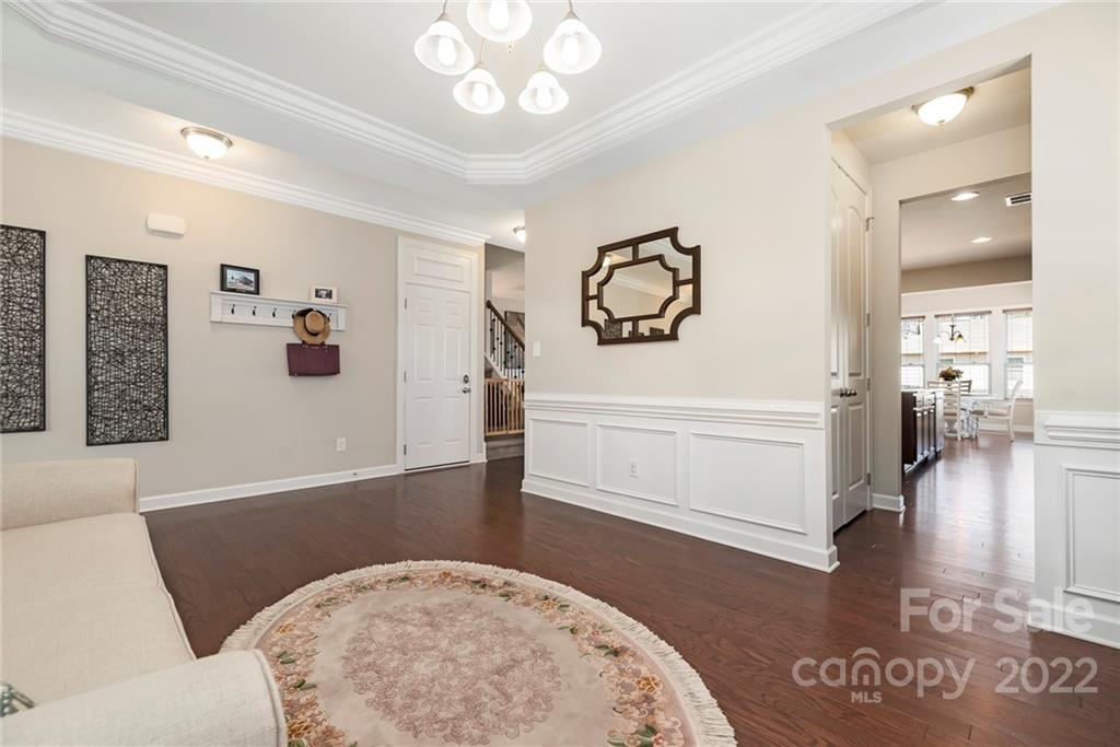 4212 Hubbard Road, Unit 72 Charlotte, NC 28269 - Photo 8 of 45 Gallery Image 8