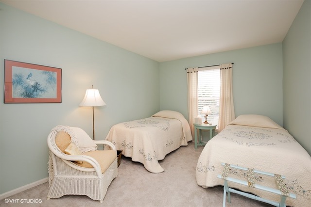 2 Edgebrook Court, Unit 2 Algonquin, IL 60102 - Photo 13 of 19