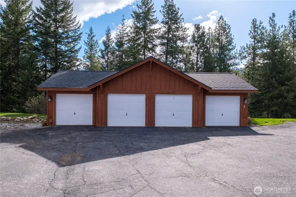 $399,500 | 20701 Club House Drive, Unit 108, Leavenworth, WA 98826