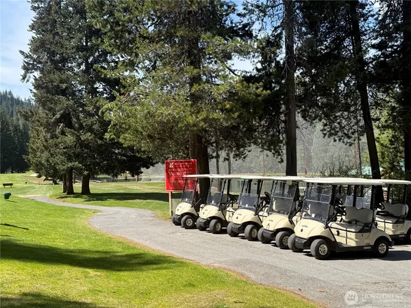 $399,500 | 20701 Club House Drive, Unit 108, Leavenworth, WA 98826